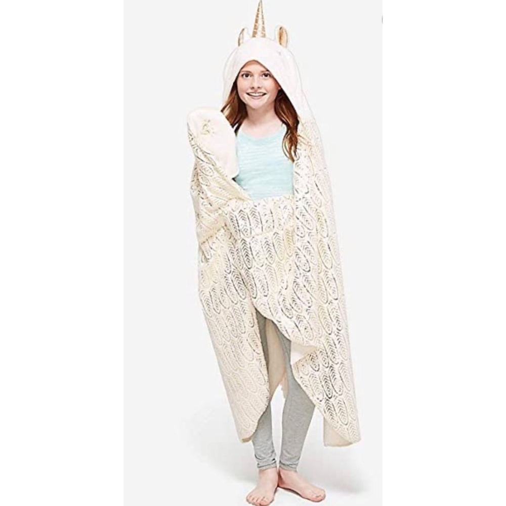 Justice Unicorn Blanket, Cream & Gold